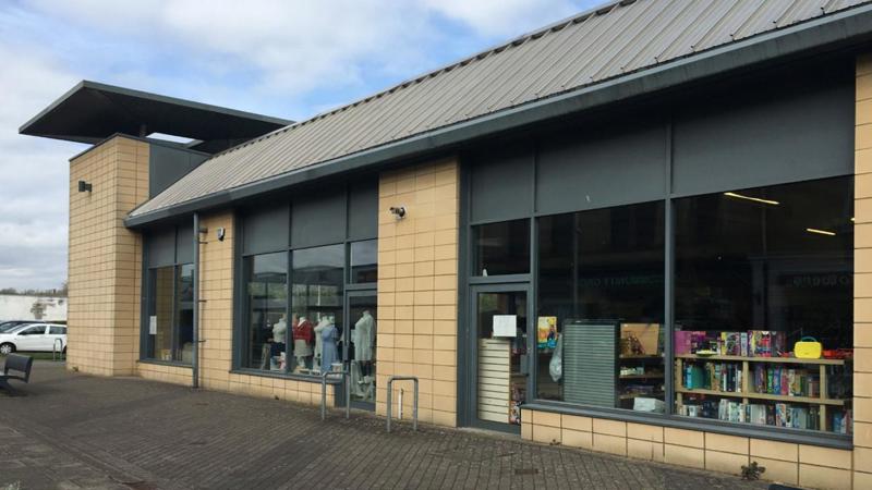 Corner Retail Unit To Let 