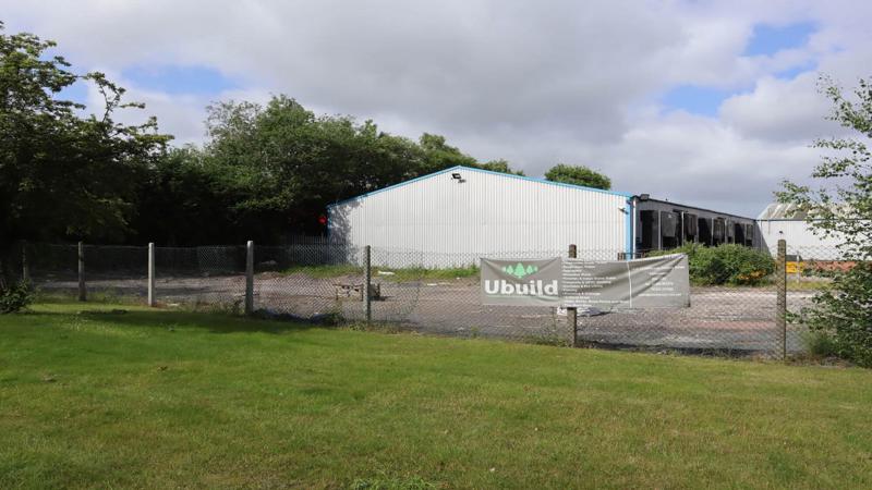 Secure Yard Space - Adjacent To Building 48