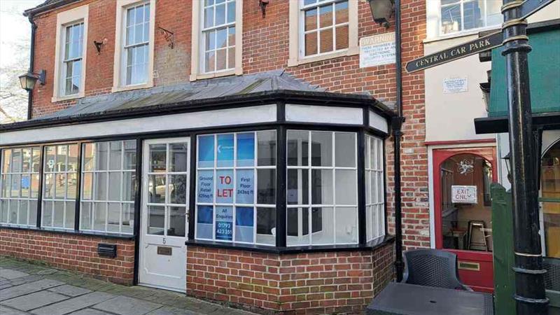 shop to let Devizes