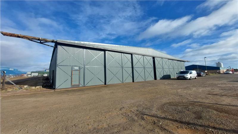 Industrial / Warehouse Unit To Let