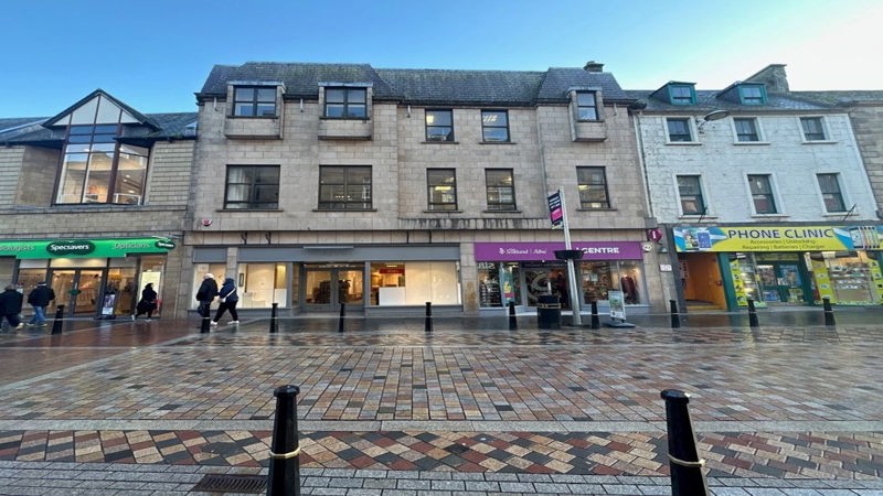 Prime Retail Unit To Let / May Sell 