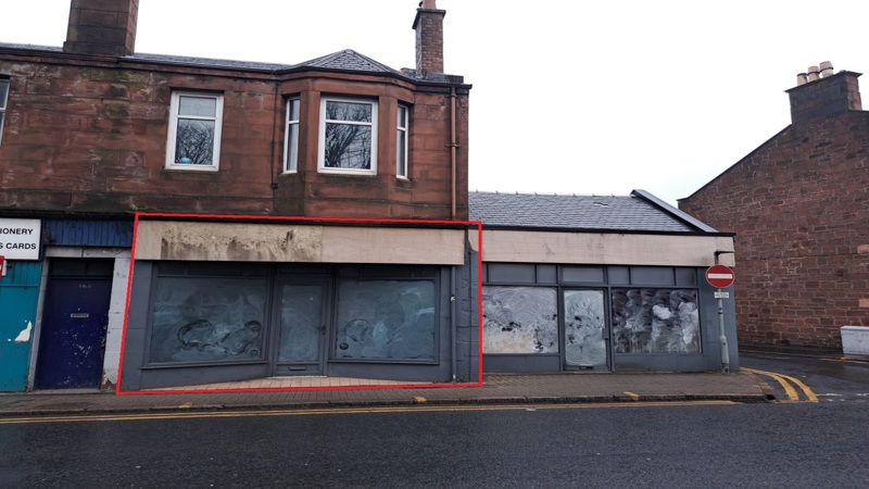 Prominent Retail Unit To Let