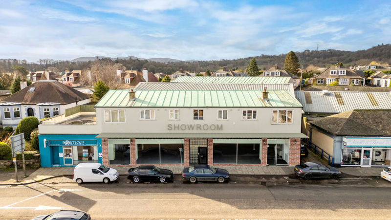 Prominent Retail Unit To Let