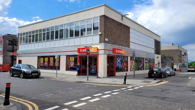 Substantial Retail Unit 