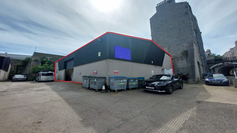 Detached Industrial Unit To Let