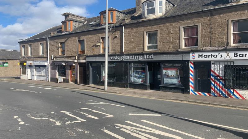 Commercial Unit To Let