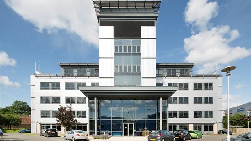 PROMINENT TOP FLOOR OFFICE SUITE
CITYPOINT 2, 25 TYNDRUM STREET, GLASGOW
