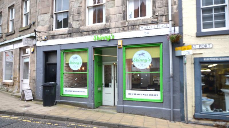 Allied-Surveyors-Scotland-50-Market-Place-Selkirk-Cafe-01