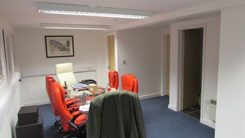 Ground floor office / meeting room