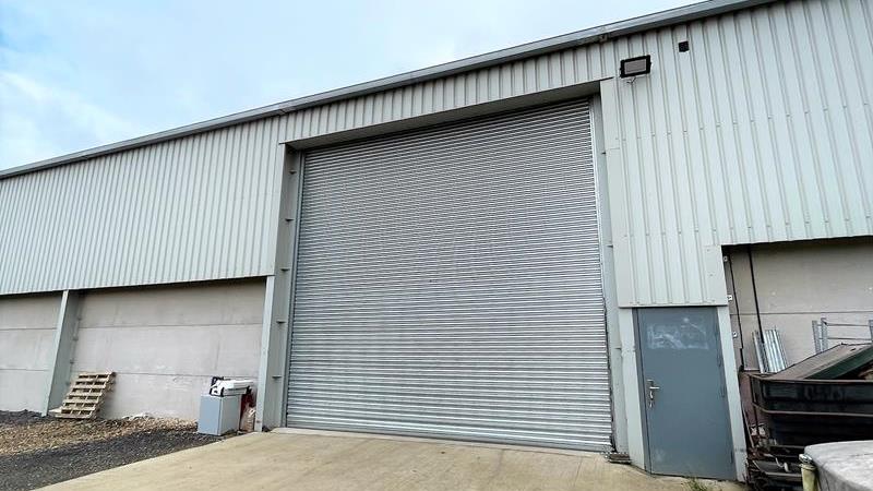 storage unit to let Ewelme