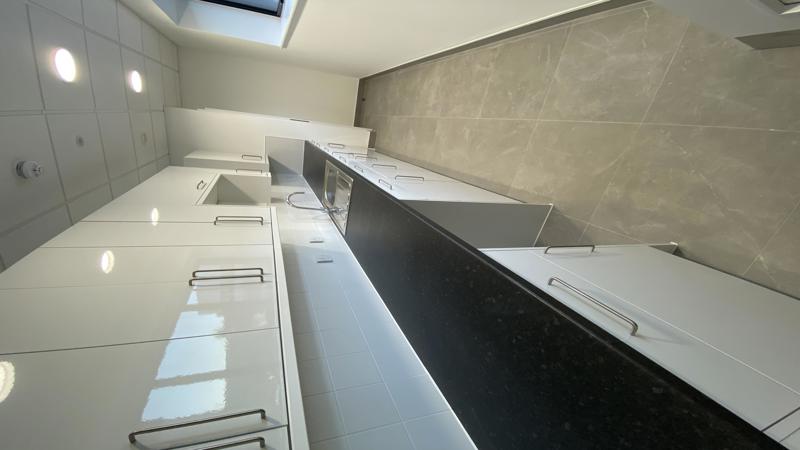 Ashford  Eltralon Gate Unit 3 kitchen.jpg