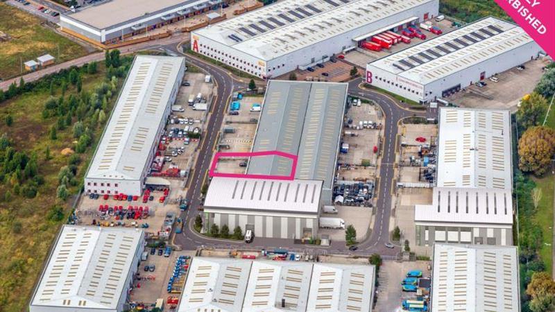 Warehouse To Let in West Thamesmead