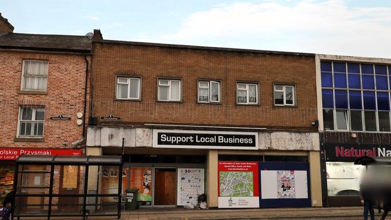 Large Retail Premises To Let