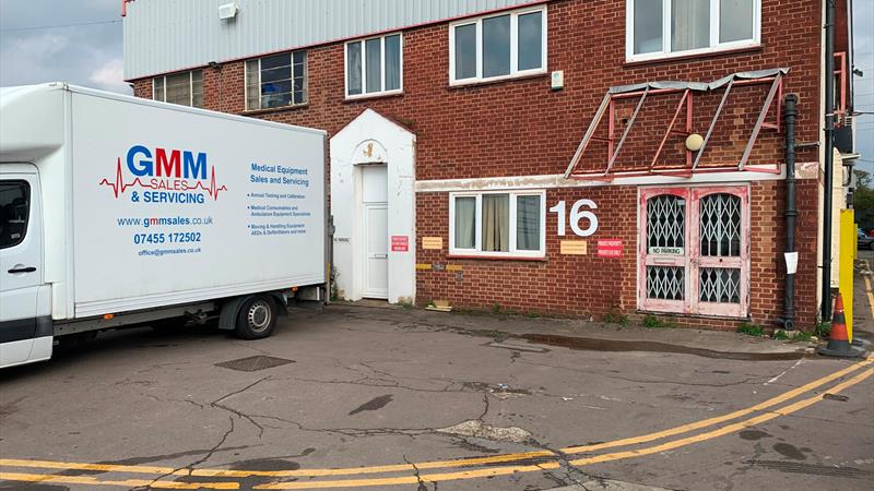 Industrial Unit in Slough To Let