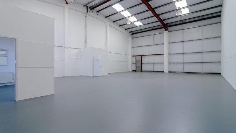 Industrial unit to let at Lion Business Park, Gravesend, DA12 2DN