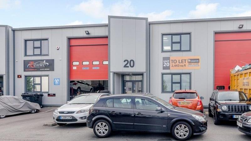 Industrial unit to let at Lion Business Park, Gravesend, DA12 2DN