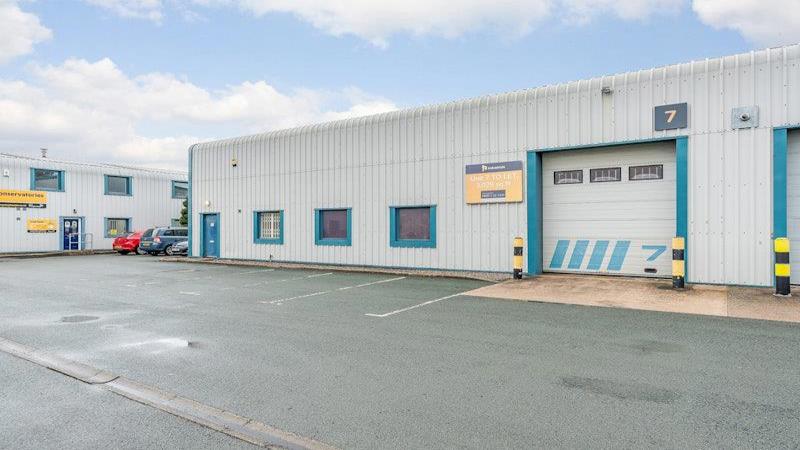 Industrial unit to let at Parkway Business Centre, Deeside, CH5 2LE