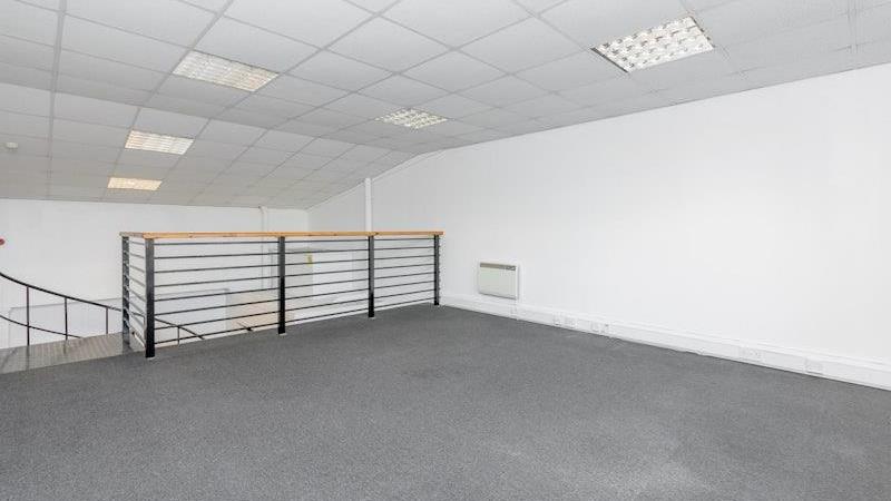 Industrial unit to let at Imex Business Centre, Loanhead, EH20 9LZ