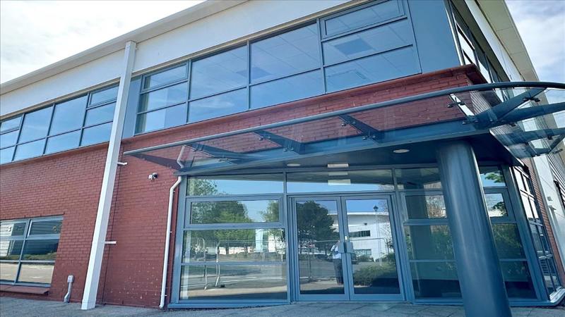 Fully Refurbished Warehouse Unit | To Let | 4 Jubi