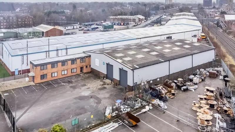 Industrial Unit | To Let | Unit D Lyntown Industri