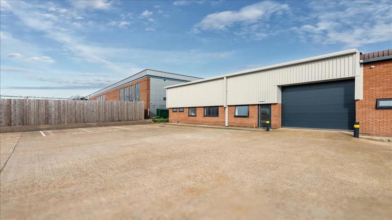 Fully Refurbished Warehouse / Industrial