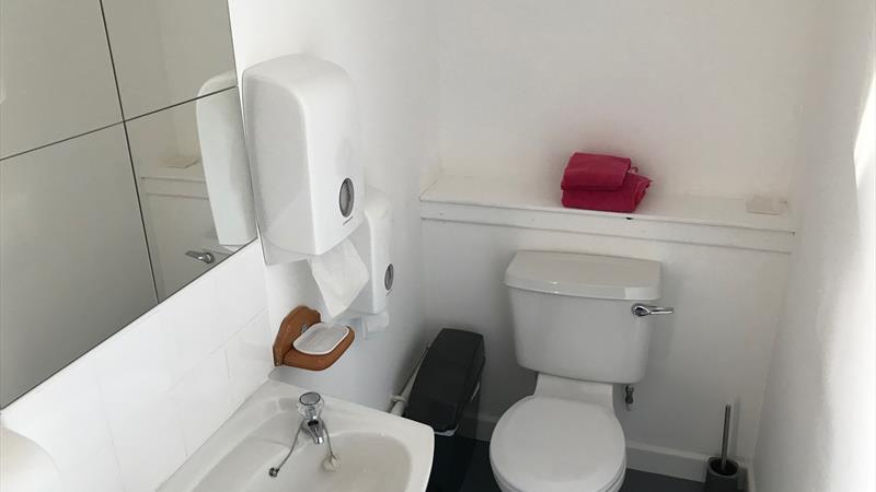 Standard toilet