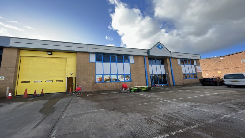 Industrial / Warehouse Unit To Let