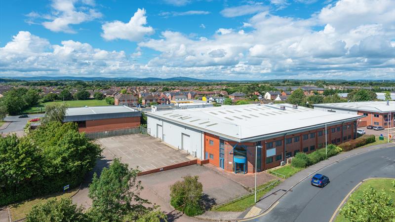 Warehouse To Let in Gloucester