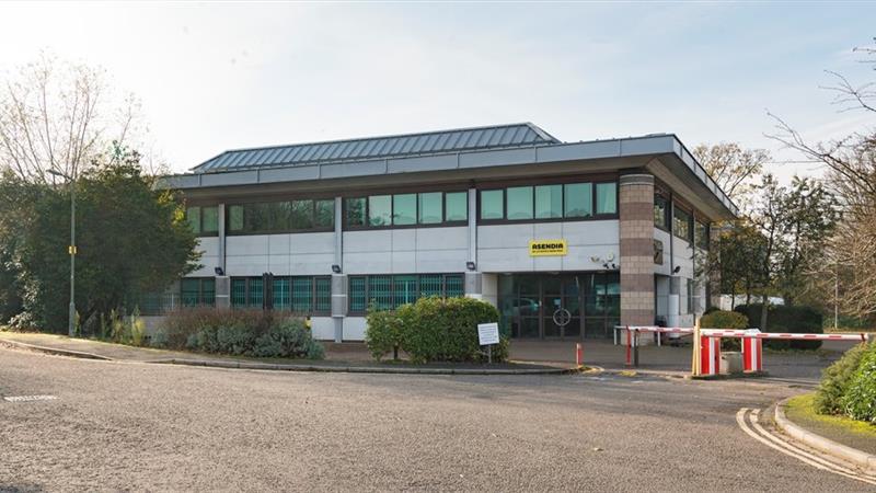 Offices To Let in Colnbrook - External Image