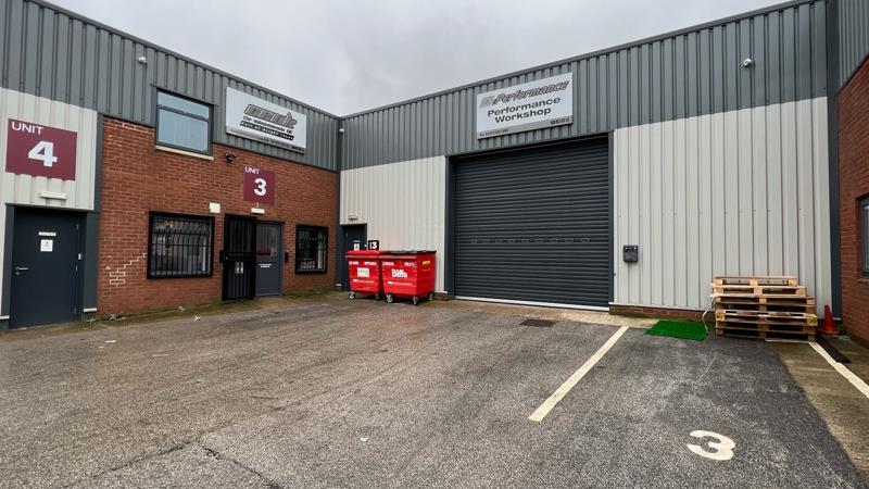 warehouse to let Bradford