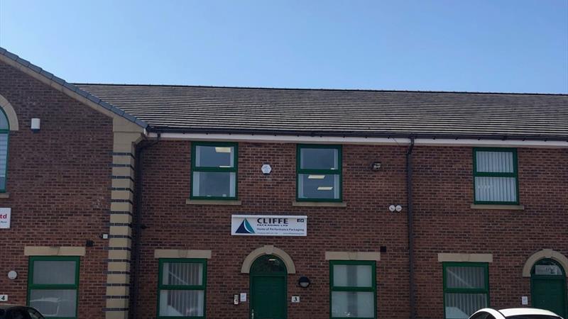 Offices For Sale/To Let in Newcastle-Under-Lyme