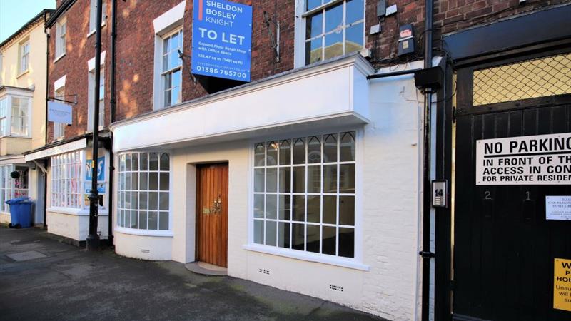 Shop To Let in Pershore