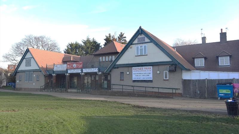 Sports/Leisure Premises To Let in Raynes Park