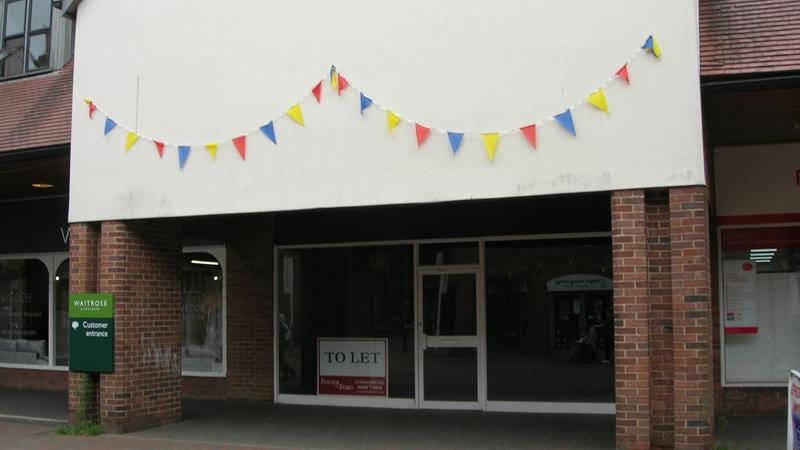 Retail Unit in Chesham To Let