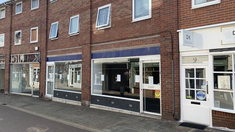 Commercial Premises To Let in Rugeley