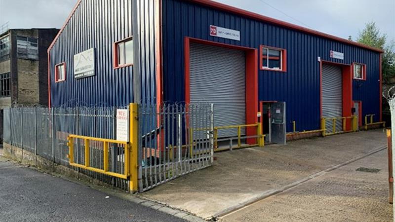 Warehouse To Let in Rochdale