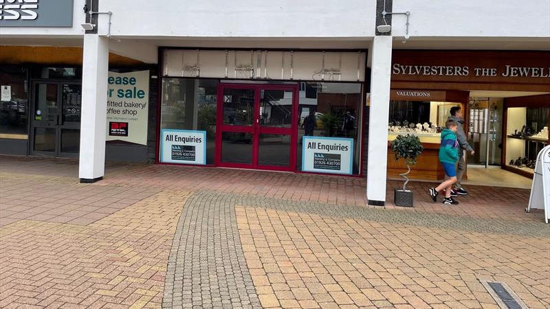 Shop To Let in Kenilworth