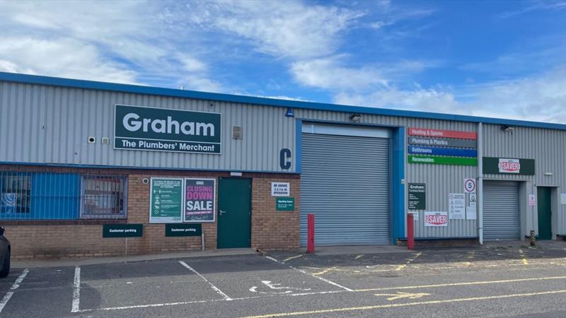 Trade Counter Unit To Let in Dunfermline