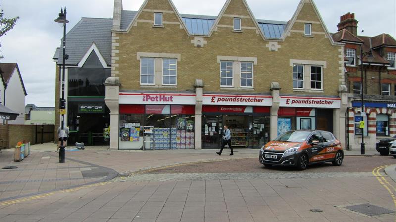 Mixed Use High Street Investment For Sale in Hoddesdon