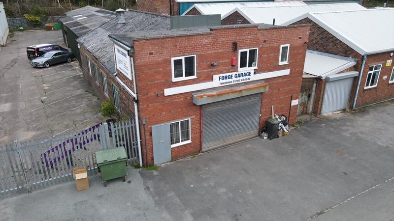 Garage/Workshop For Sale in Newcastle-under-Lyme