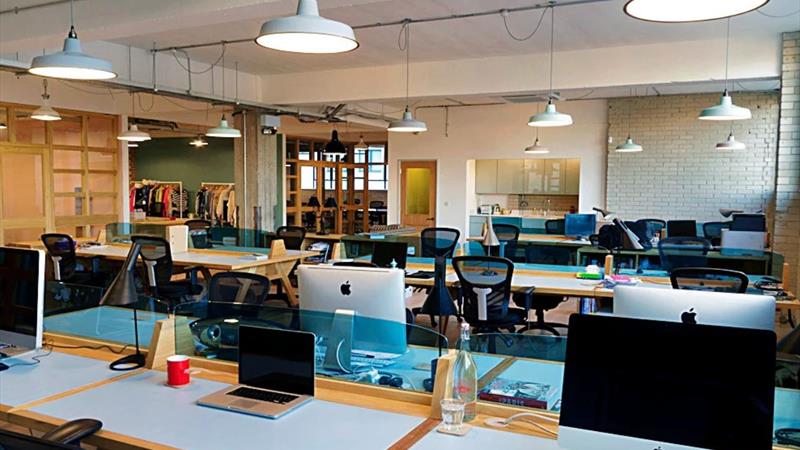 SERVICED OFFICE AND COWORKING