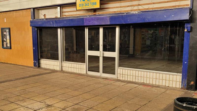 Retail Unit To Let in Cumbernauld