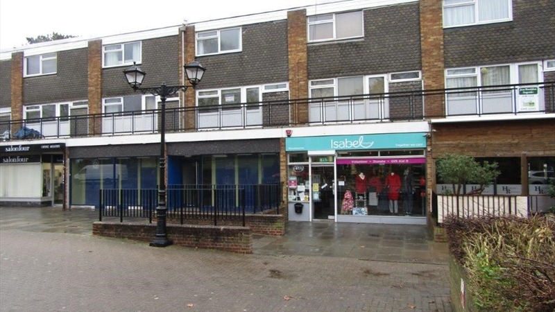 Shop To Let in Broxbourne