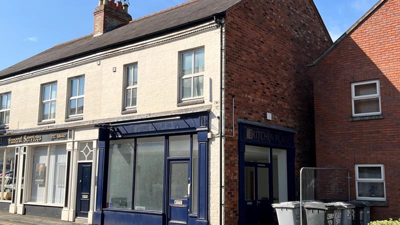 Retail Unit To Let in Crewe