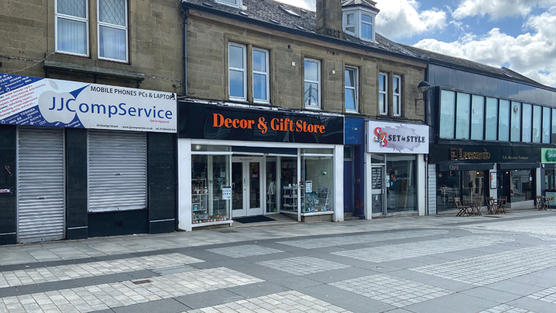 Retail Unit To Let in Bathgate