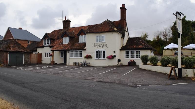 Pub/Restaurant For Sale in Oakhanger