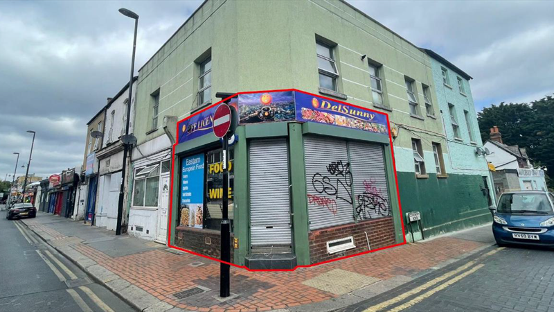 Retail Premises To Let in Norwood Junction