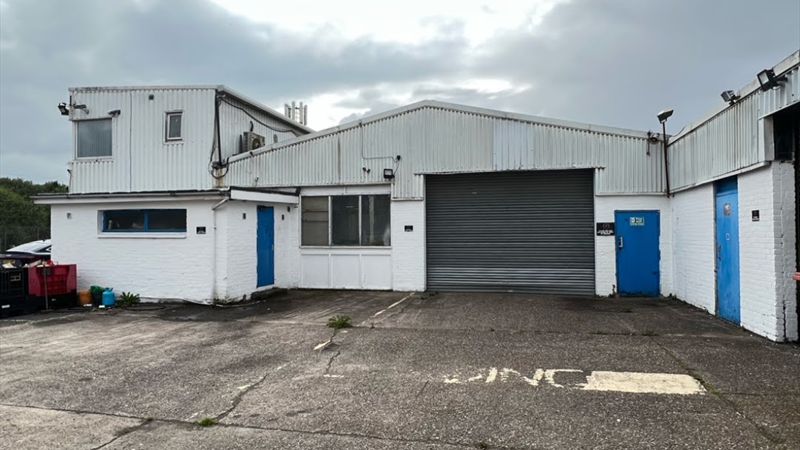 Industrial Unit in Kilmarnock To Let