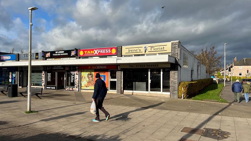 Retail Premises To Let in Stenhousemuir