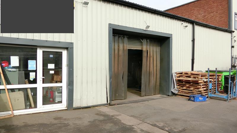 Industrial Unit To Let in Norton Canes